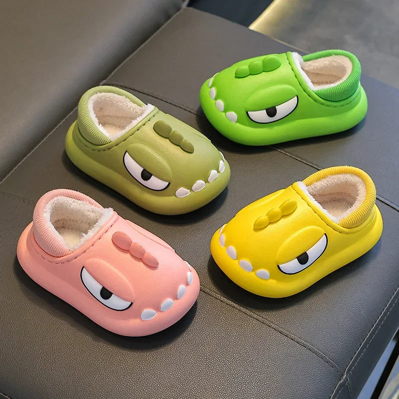 Vinterplyschtofflor med Dinosaurtema